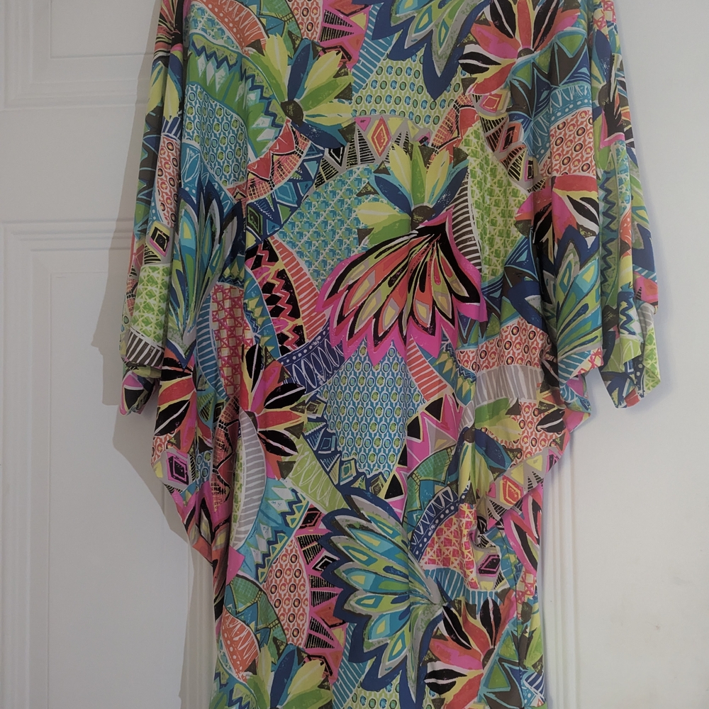 Colorful Patterned Kimono Cover-Up - Picture 3 of 4